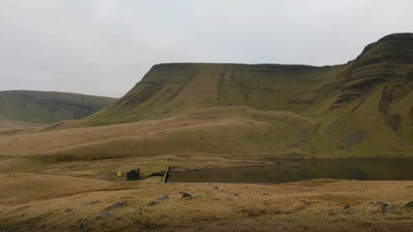 Wild Camp – Carmarthen Fan